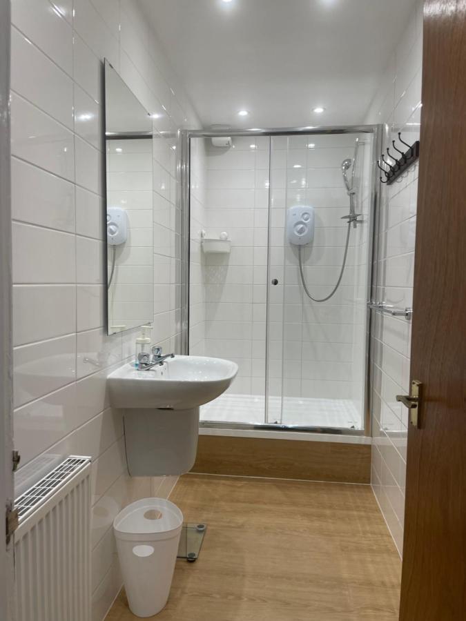 Fantastic Location 10 Mins To Princes Street- 15 To Royal Mile- Main Door-Patio 爱丁堡 外观 照片